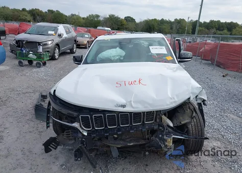 2024 Jeep Grand Cherokee 4Xe из США, поврежденный, VIN 1C4RJYB61R8958924